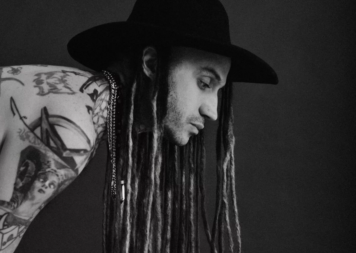 Tattoo Hysteria, tattoo artist on Klickie
